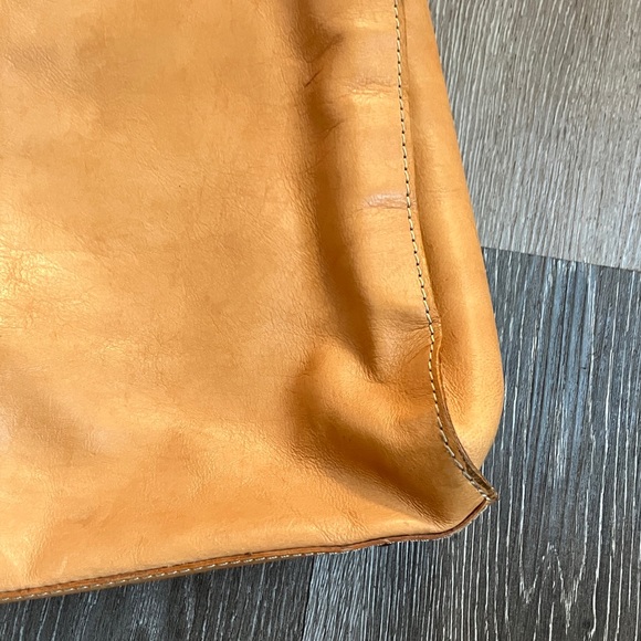 Fossil tan leather tote bag - Picture 11 of 17